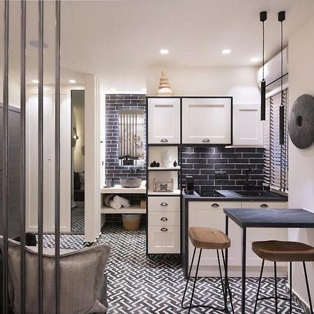 Apartament Adrianou At Heart Of Plaka Ateny Zewnętrze zdjęcie