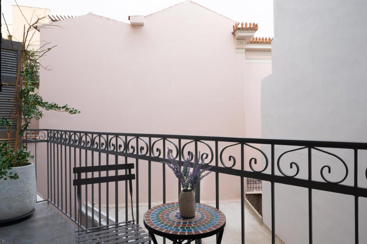 Apartament Adrianou At Heart Of Plaka Ateny Zewnętrze zdjęcie